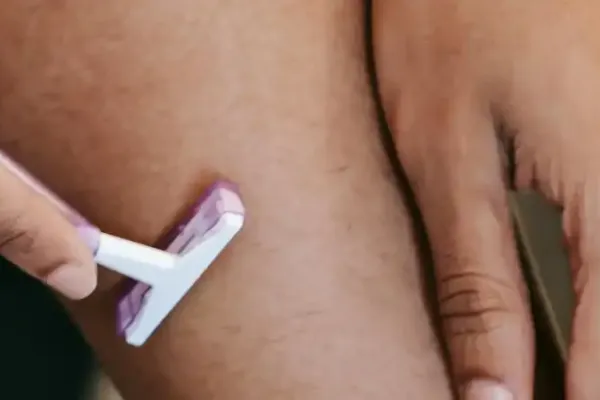 Mulher - Depilação Facial A Cera